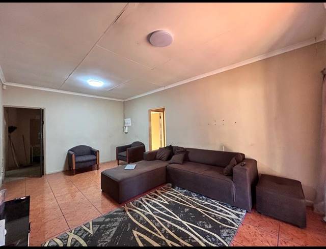 3 BEDROOM HOUSE FOR SALE IN BRITS CENTRAL
